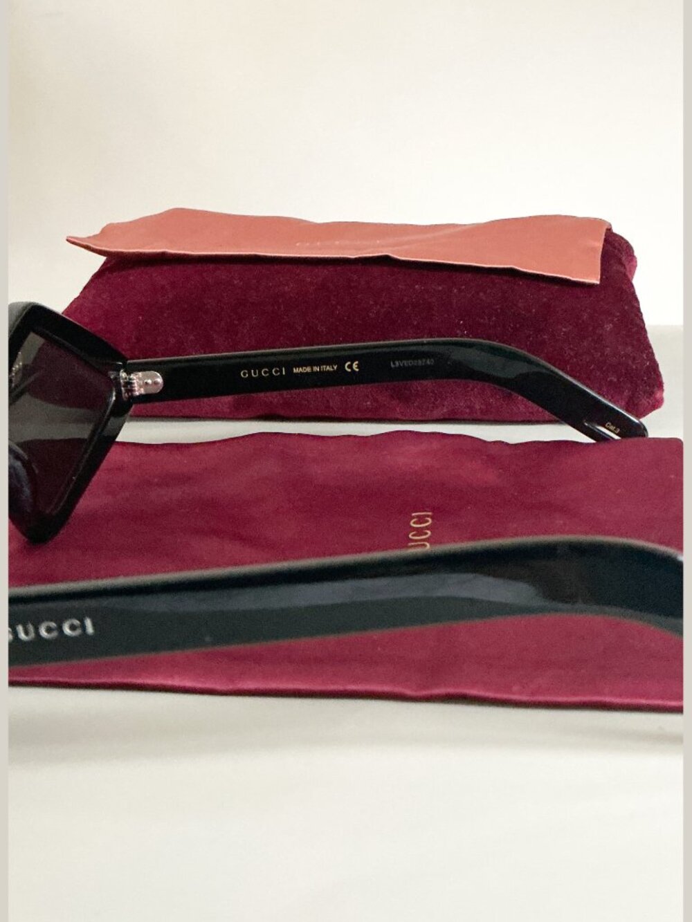 Gucci Hollywood Forever GG0496S Black Crystal Cat Eye Sunglasses - Picture 4 of 8
